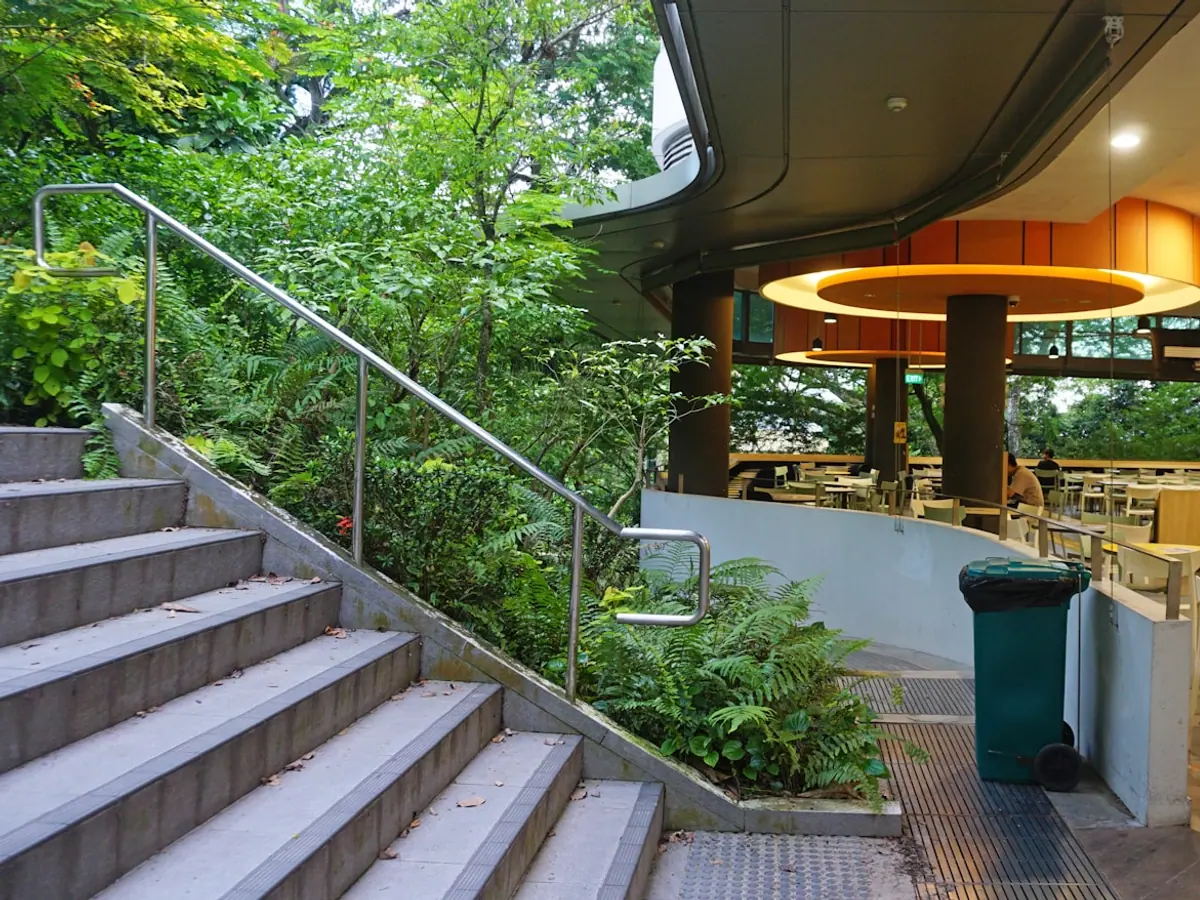 Contemporary campus building and communal space